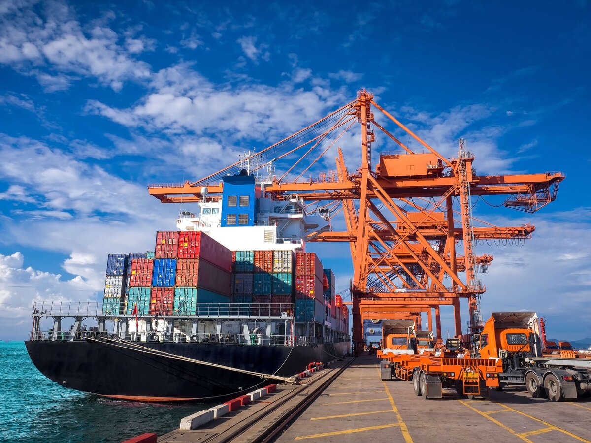Китай отменил некоторые ограничения на каботажные контейнерные перевозки из Шанхая