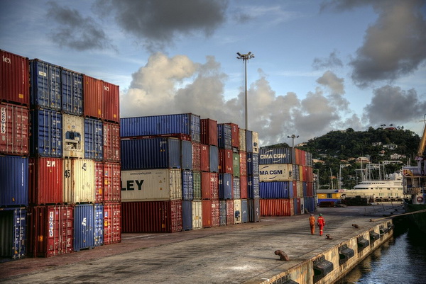 Мировая торговля столкнулась с нехваткой контейнеров